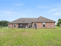 638 Stanley, Leesville, LA 71446