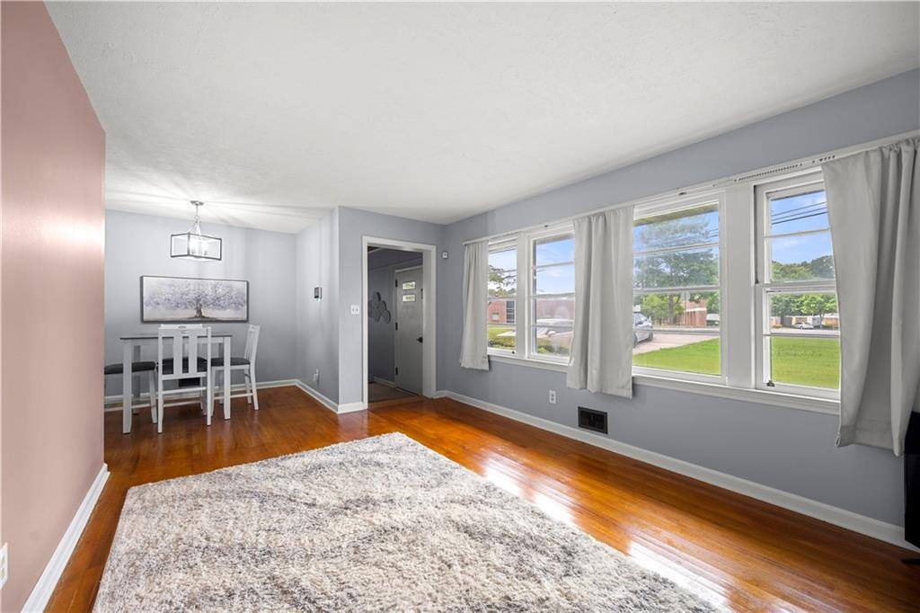 135 5th Avenue, Jonesboro, GA 30236