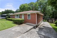 135 5th Avenue, Jonesboro, GA 30236