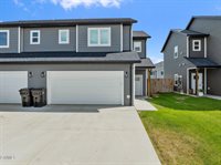 2805 29th Street West, Williston, ND 58801