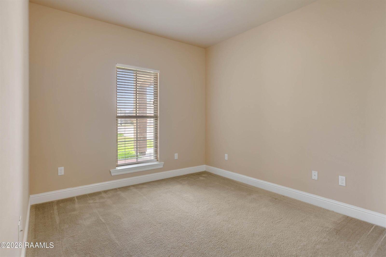 13707 Estate Circle, Maurice, LA 70555