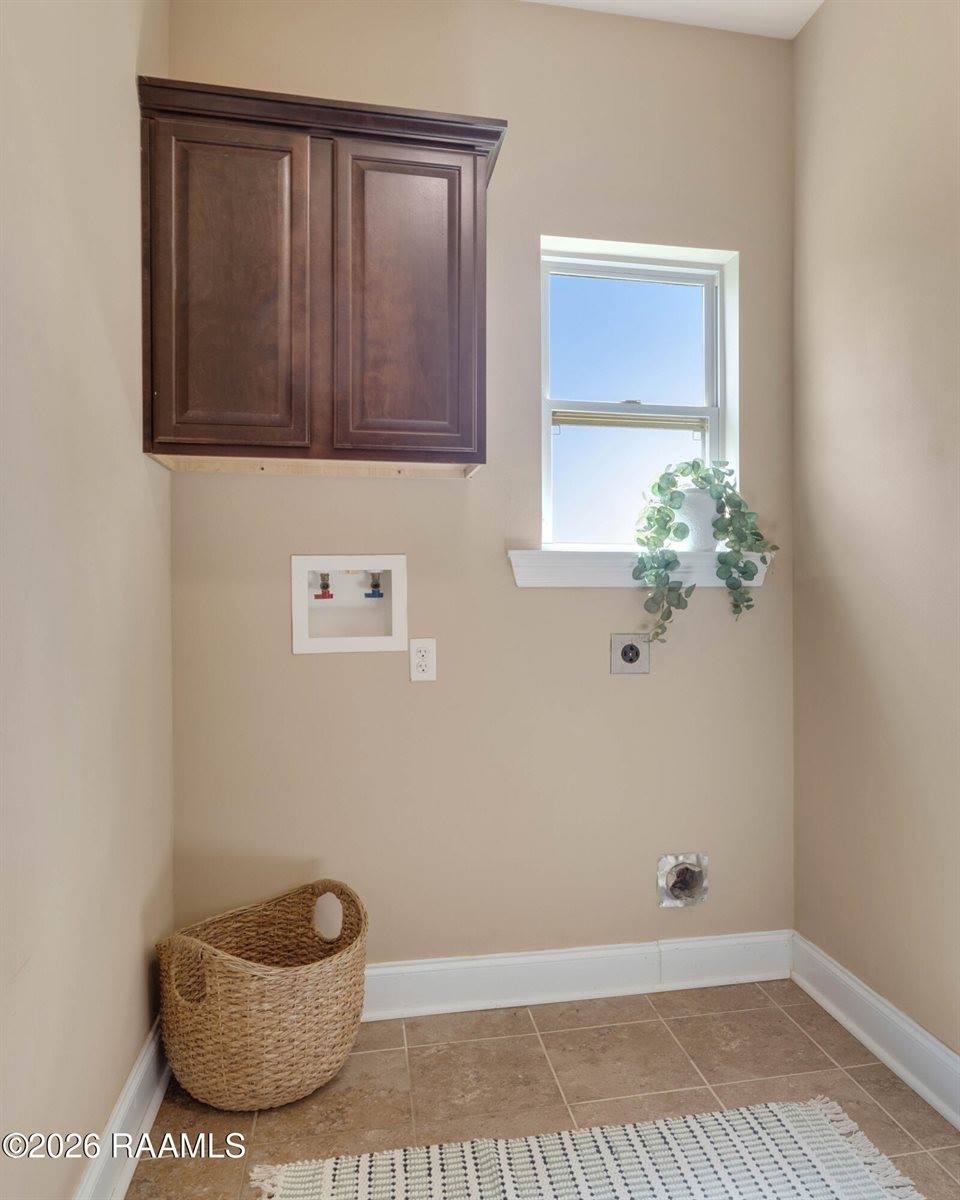 13707 Estate Circle, Maurice, LA 70555