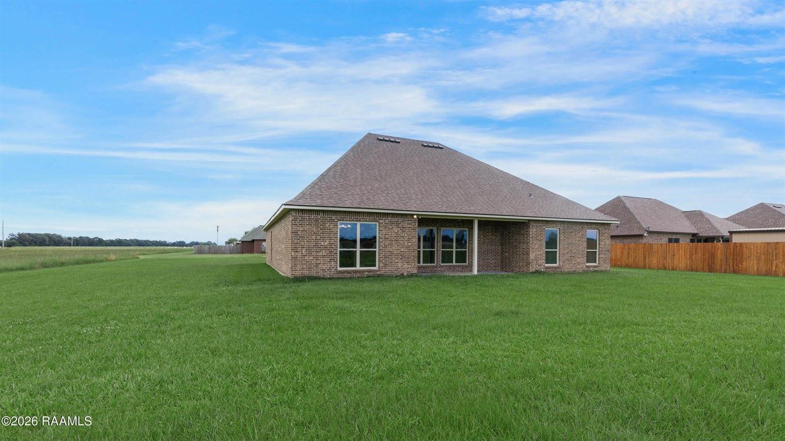 13707 Estate Circle, Maurice, LA 70555