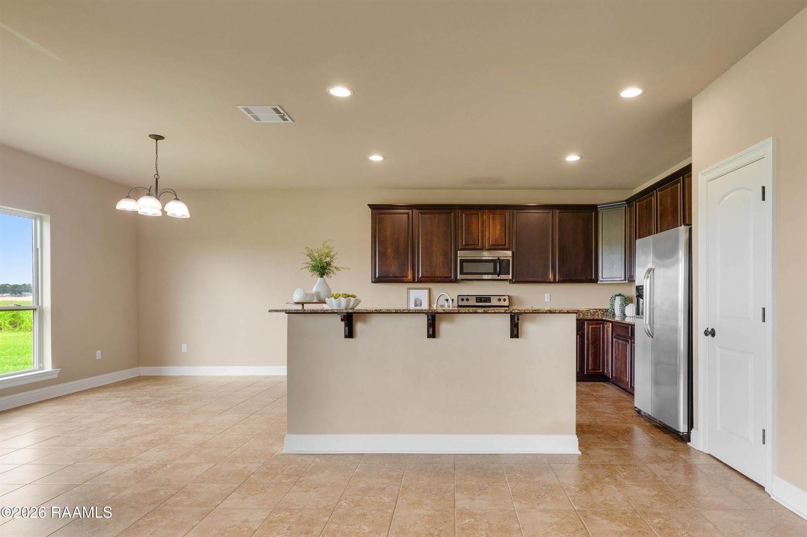 13707 Estate Circle, Maurice, LA 70555