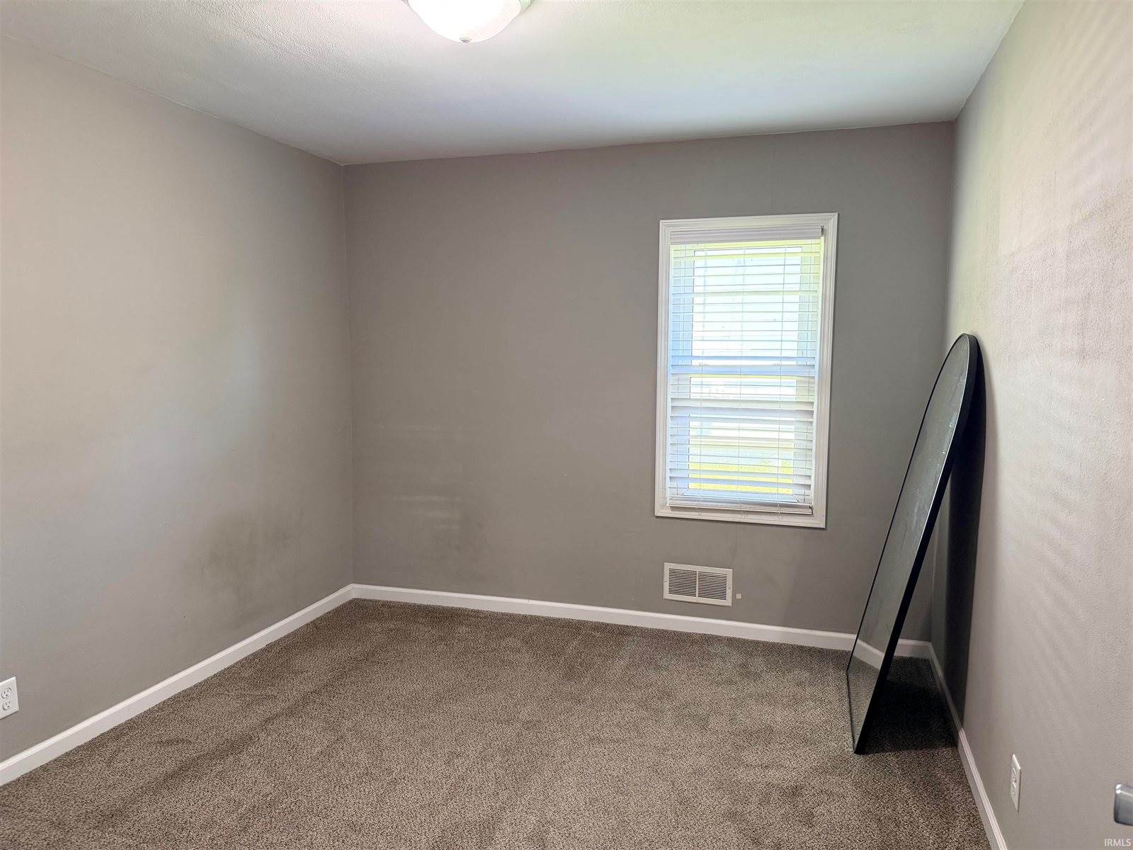 1005 W Dunn Avenue, Muncie, IN 47303