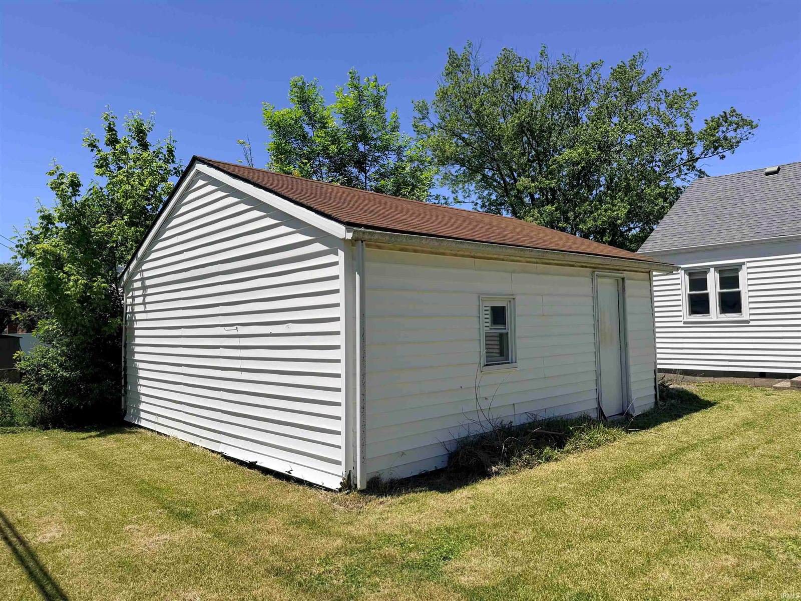 1005 W Dunn Avenue, Muncie, IN 47303