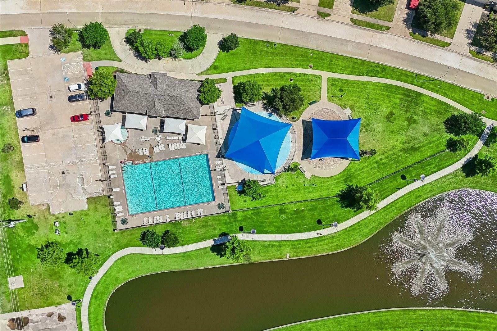 18611 Cypress Lake Village Drive, Cypress, TX 77429