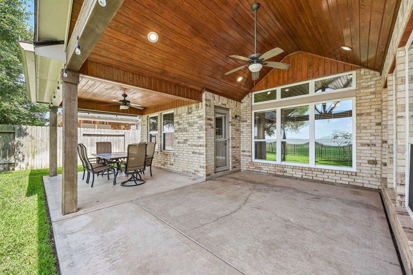 18611 Cypress Lake Village Drive, Cypress, TX 77429