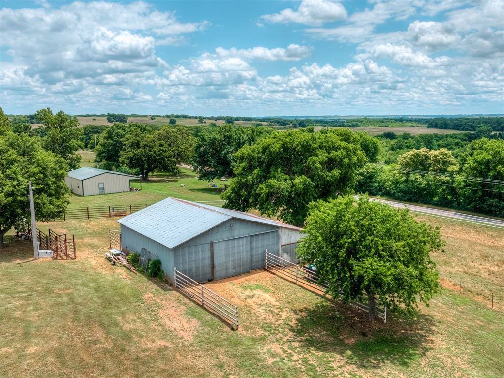 17765 East County Road 1500 Road, Lindsay, OK 73052