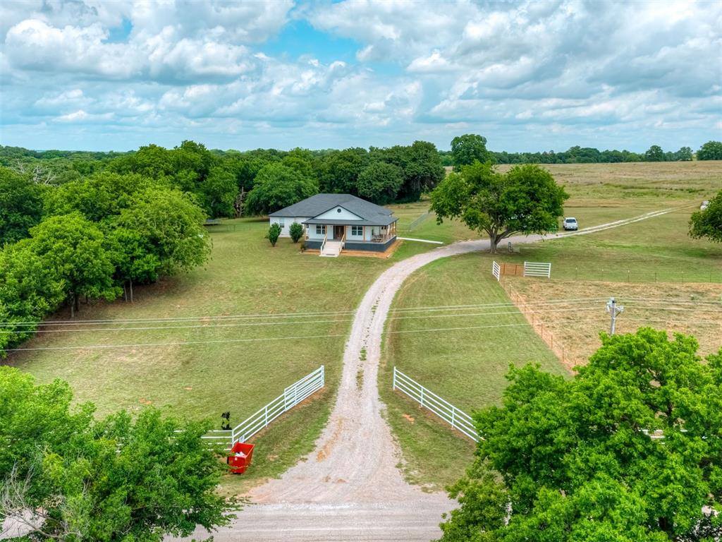 17765 East County Road 1500 Road, Lindsay, OK 73052