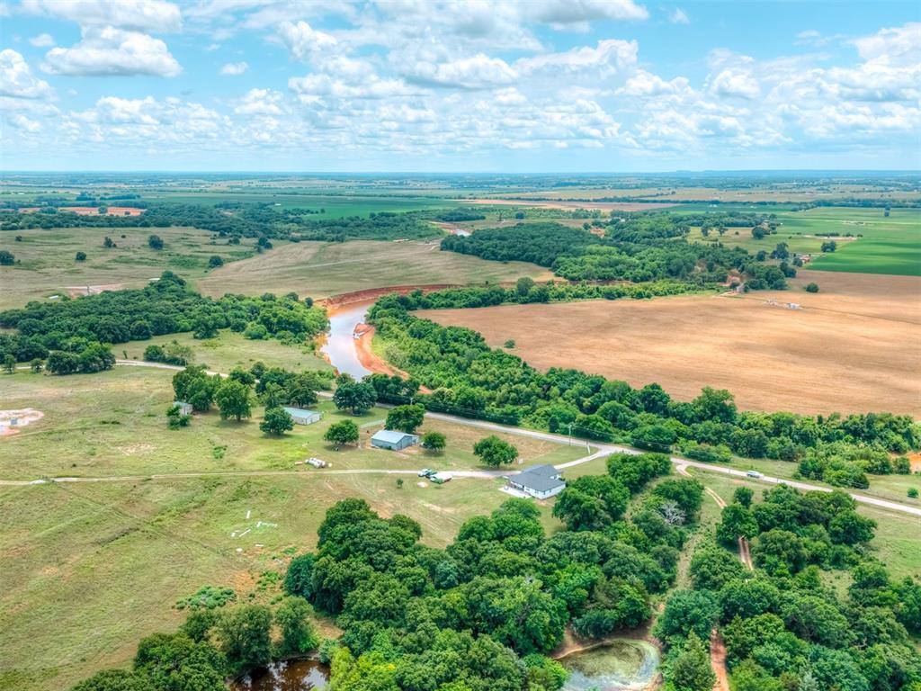 17765 East County Road 1500 Road, Lindsay, OK 73052