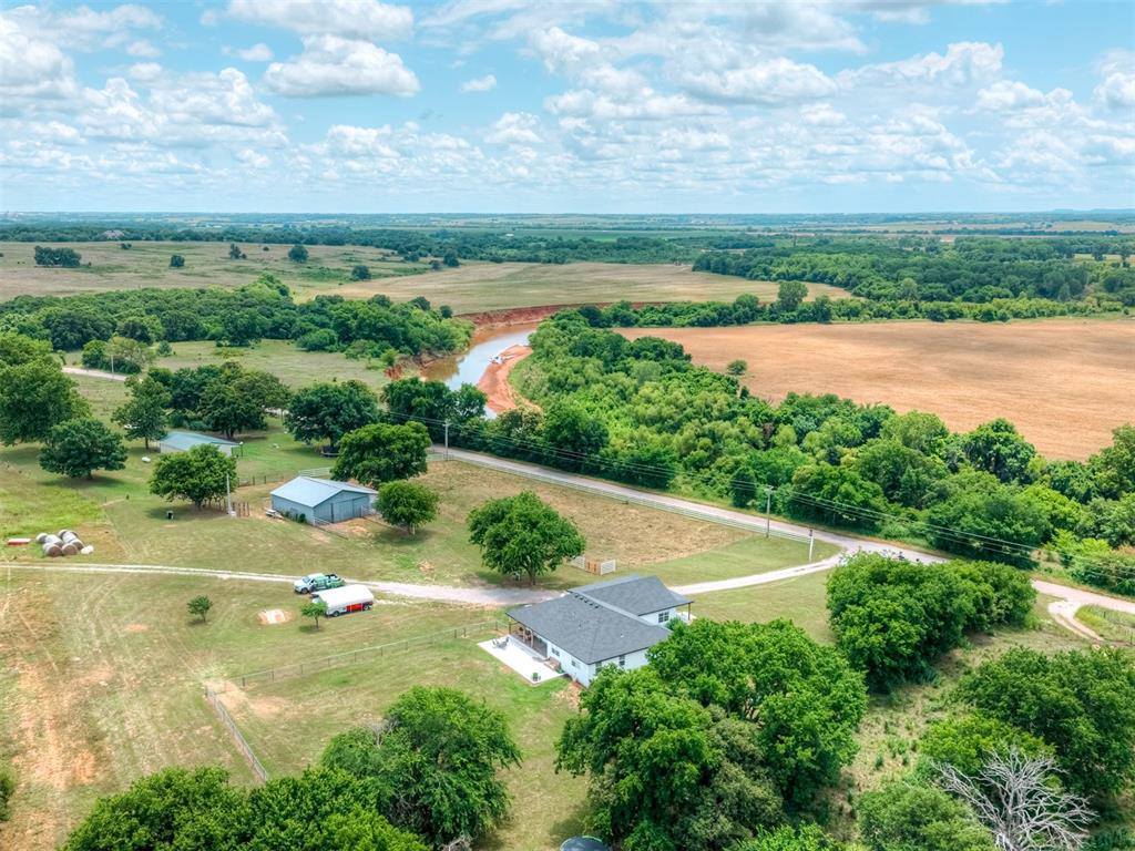 17765 East County Road 1500 Road, Lindsay, OK 73052