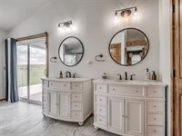 17765 East County Road 1500 Road, Lindsay, OK 73052