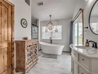 17765 East County Road 1500 Road, Lindsay, OK 73052
