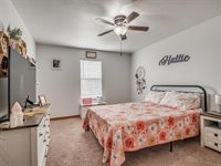 17765 East County Road 1500 Road, Lindsay, OK 73052