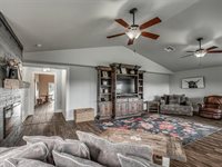 17765 East County Road 1500 Road, Lindsay, OK 73052