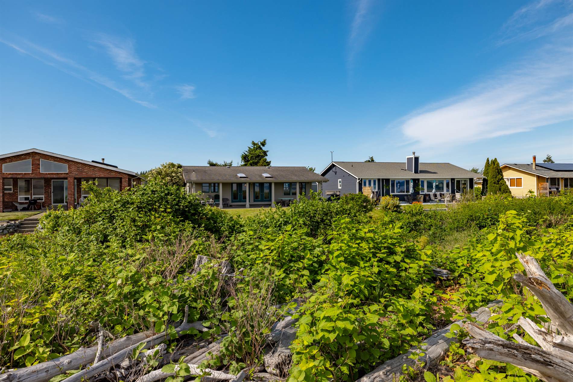 754 Livingston Bay Shore Drive, Camano Island, WA 98282