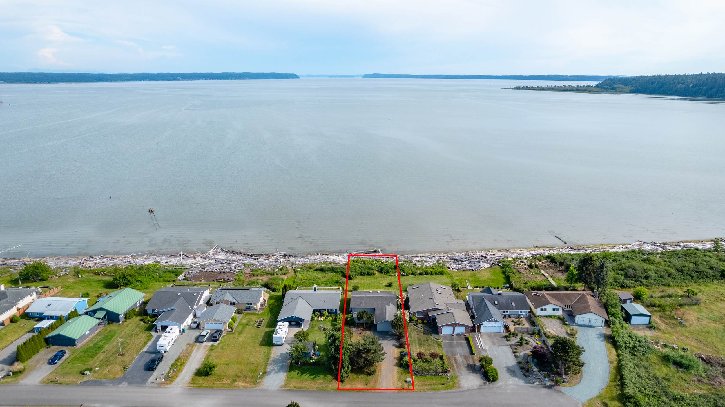 754 Livingston Bay Shore Drive, Camano Island, WA 98282