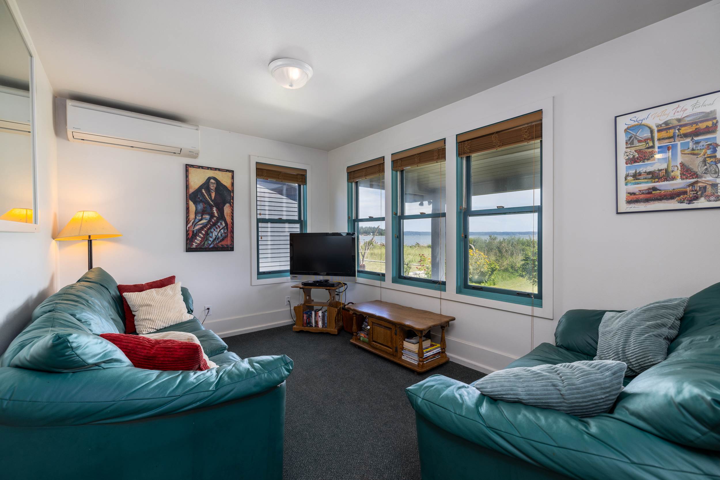 754 Livingston Bay Shore Drive, Camano Island, WA 98282