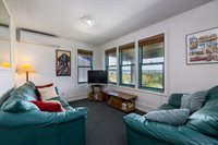 754 Livingston Bay Shore Drive, Camano Island, WA 98282