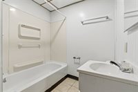 1057 Keene St, Springdale Boro, PA 15144