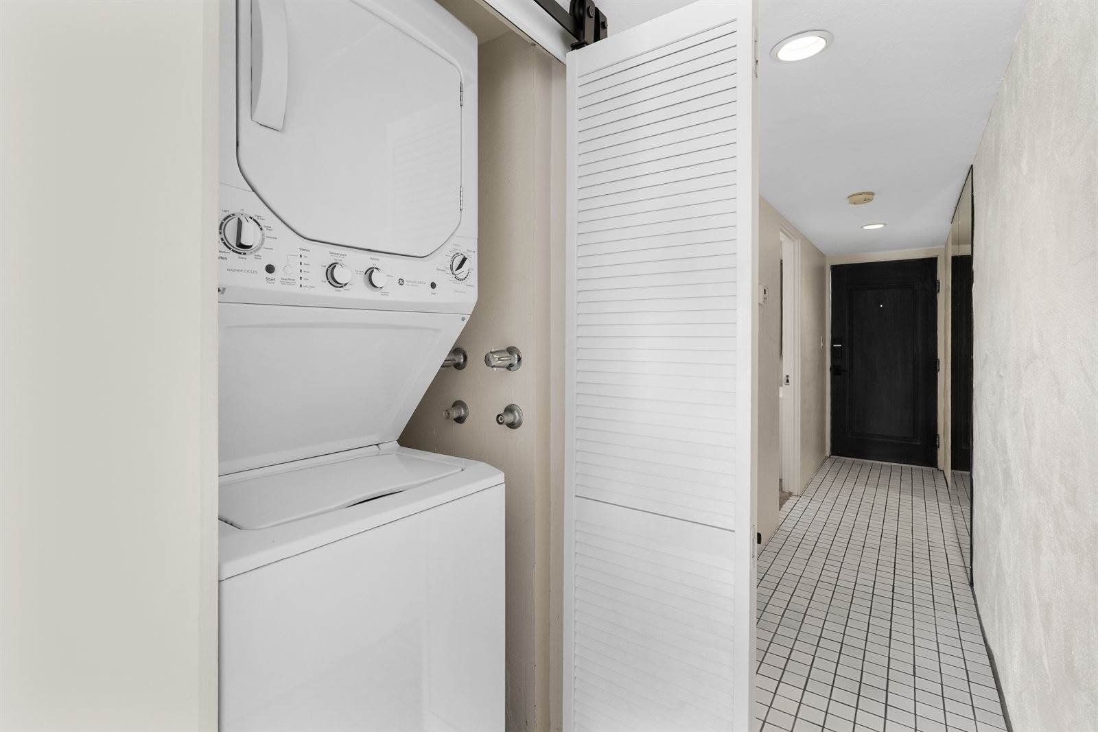 75-6082 Alii Dr, Kailua-Kona, HI 96740