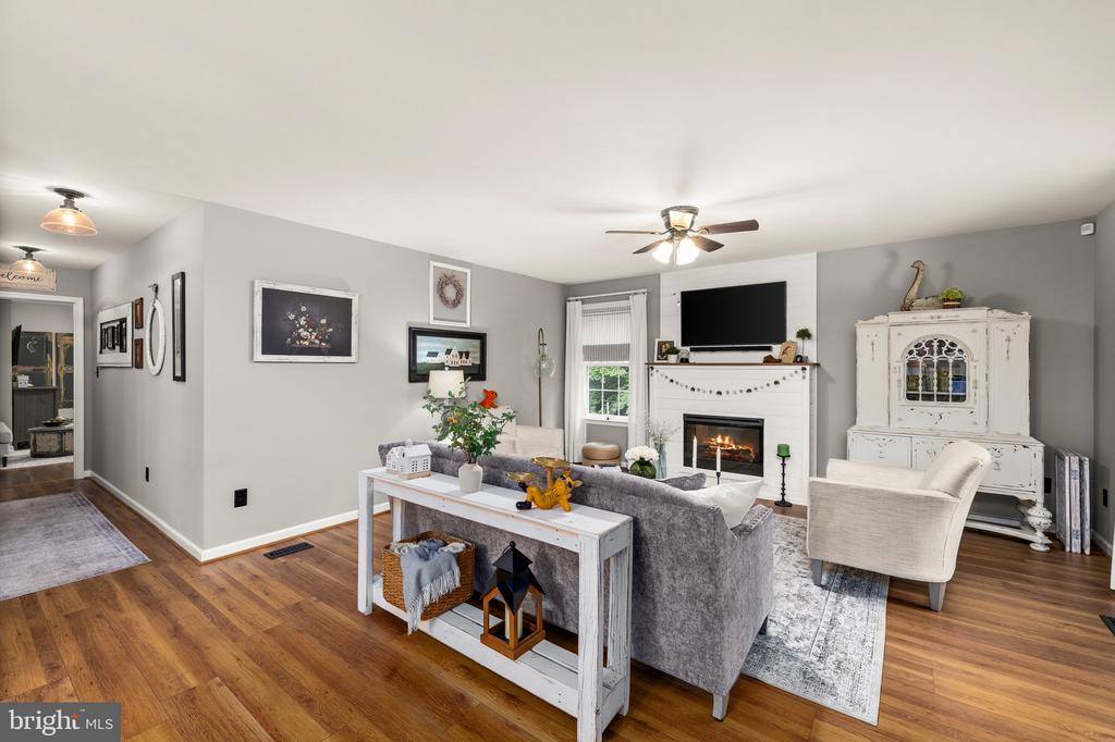 30367 Old Office Road, Locust Grove, VA 22508