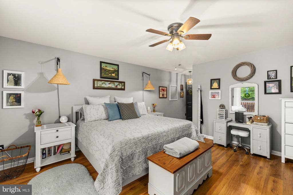30367 Old Office Road, Locust Grove, VA 22508