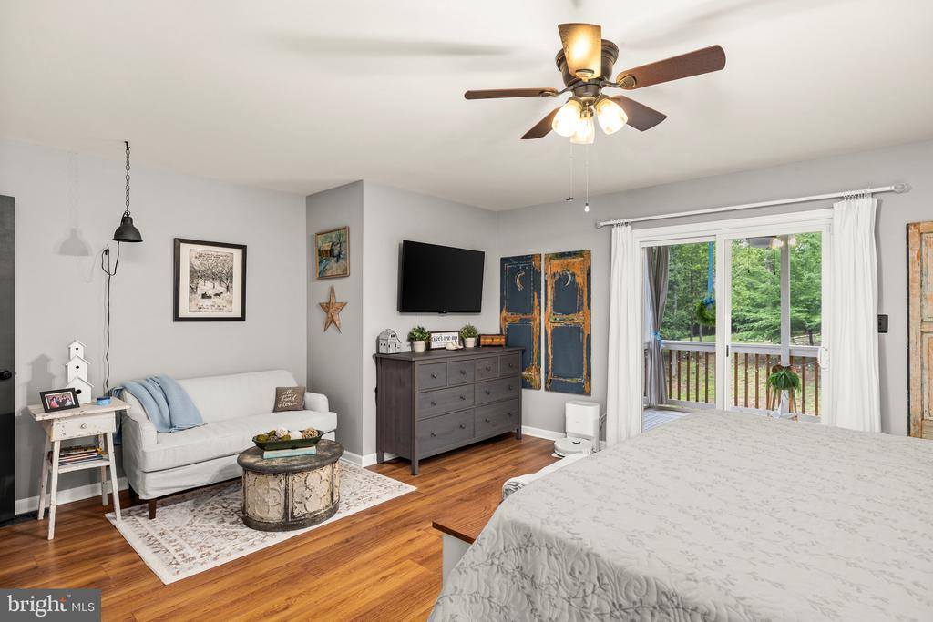 30367 Old Office Road, Locust Grove, VA 22508