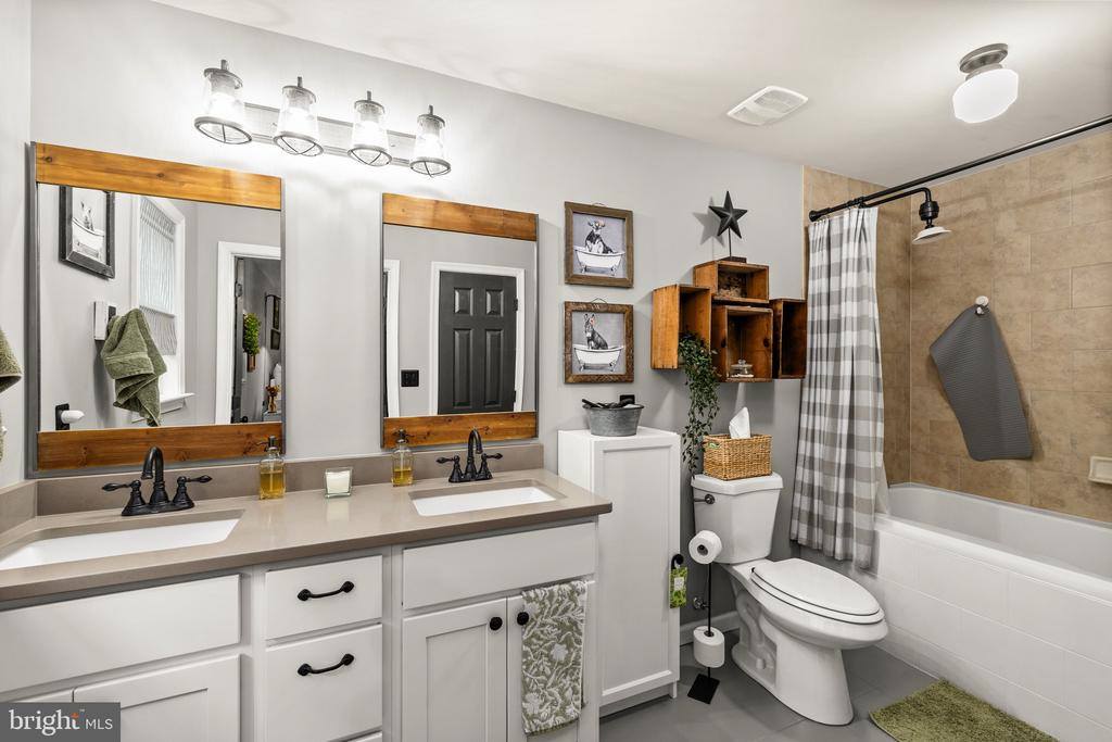30367 Old Office Road, Locust Grove, VA 22508