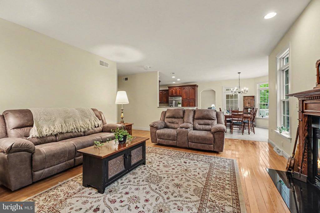 1145 Kuhn Road, Boiling Springs, PA 17007