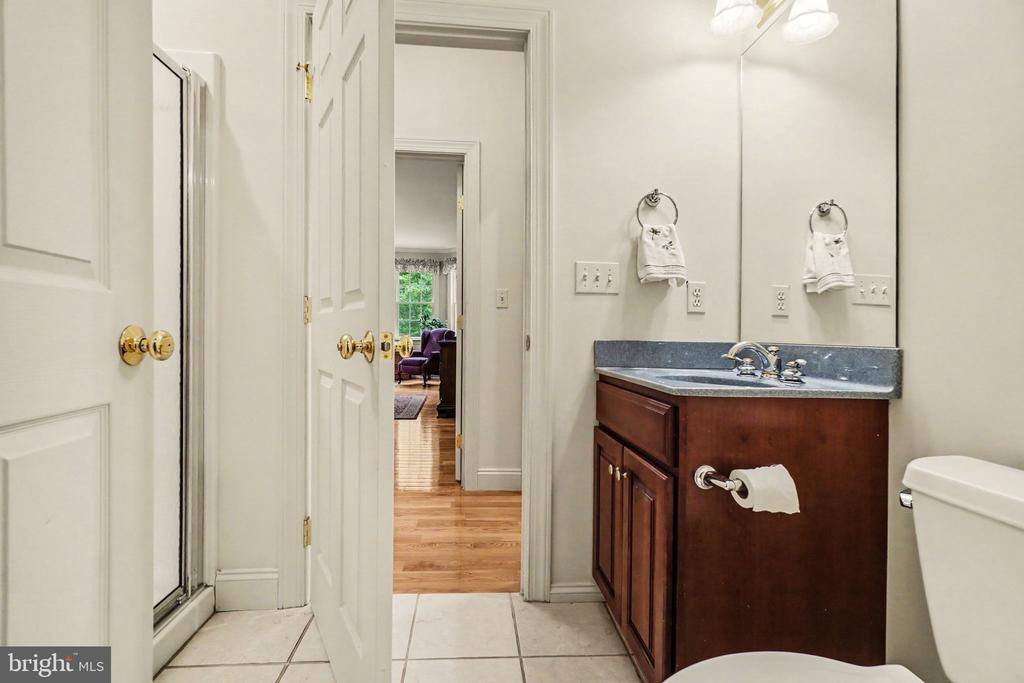 1145 Kuhn Road, Boiling Springs, PA 17007