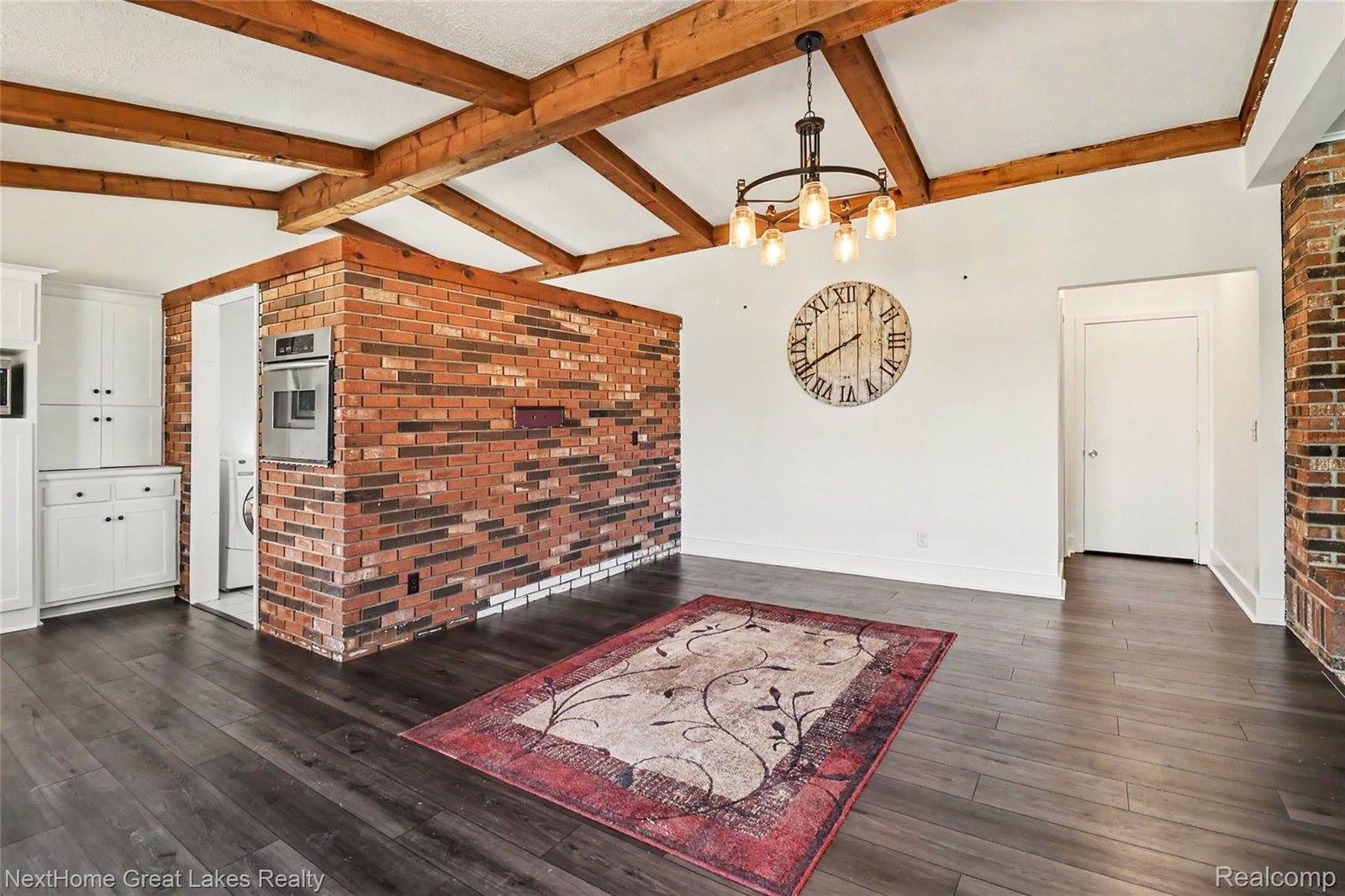 3631 West Chauvez Road, RivertonTownship_Mason, MI 49431
