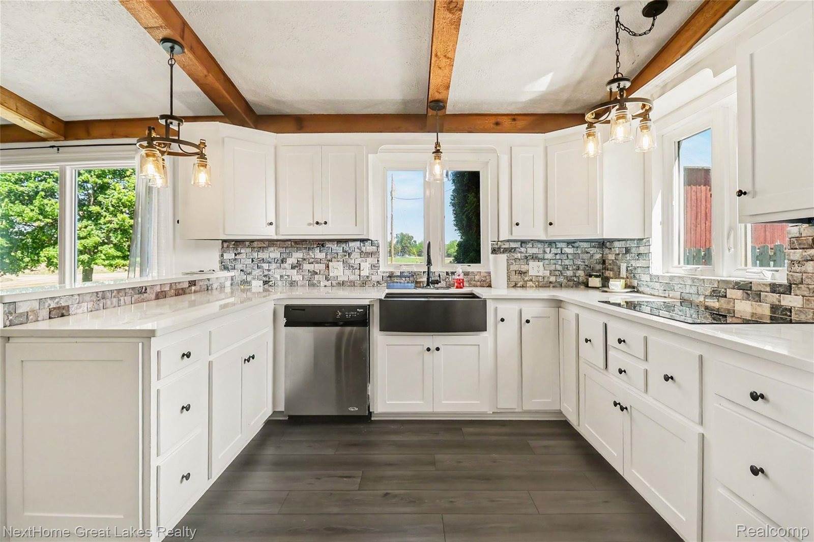 3631 West Chauvez Road, RivertonTownship_Mason, MI 49431