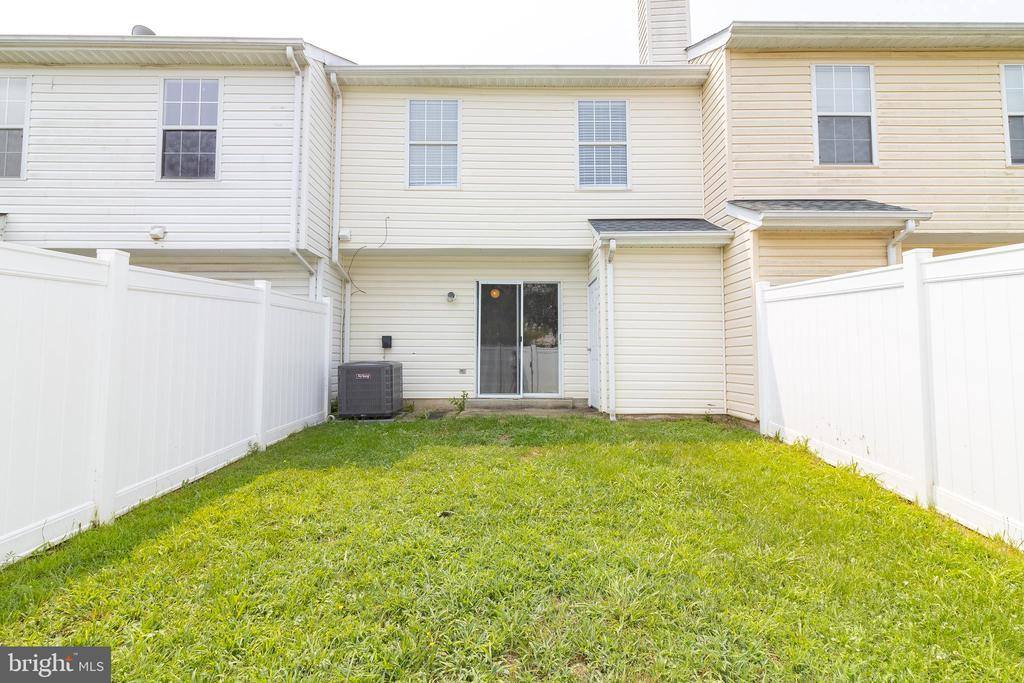 45292 Rumsford Lane, California, MD 20619