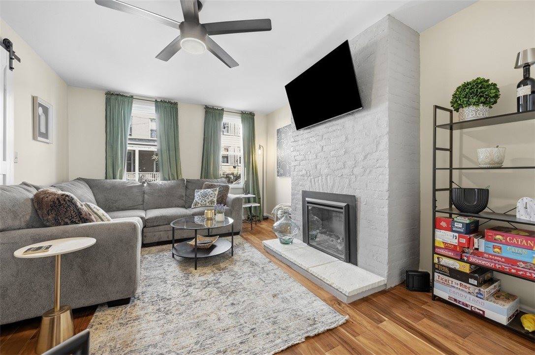459 Pearl St, Bloomfield, PA 15224