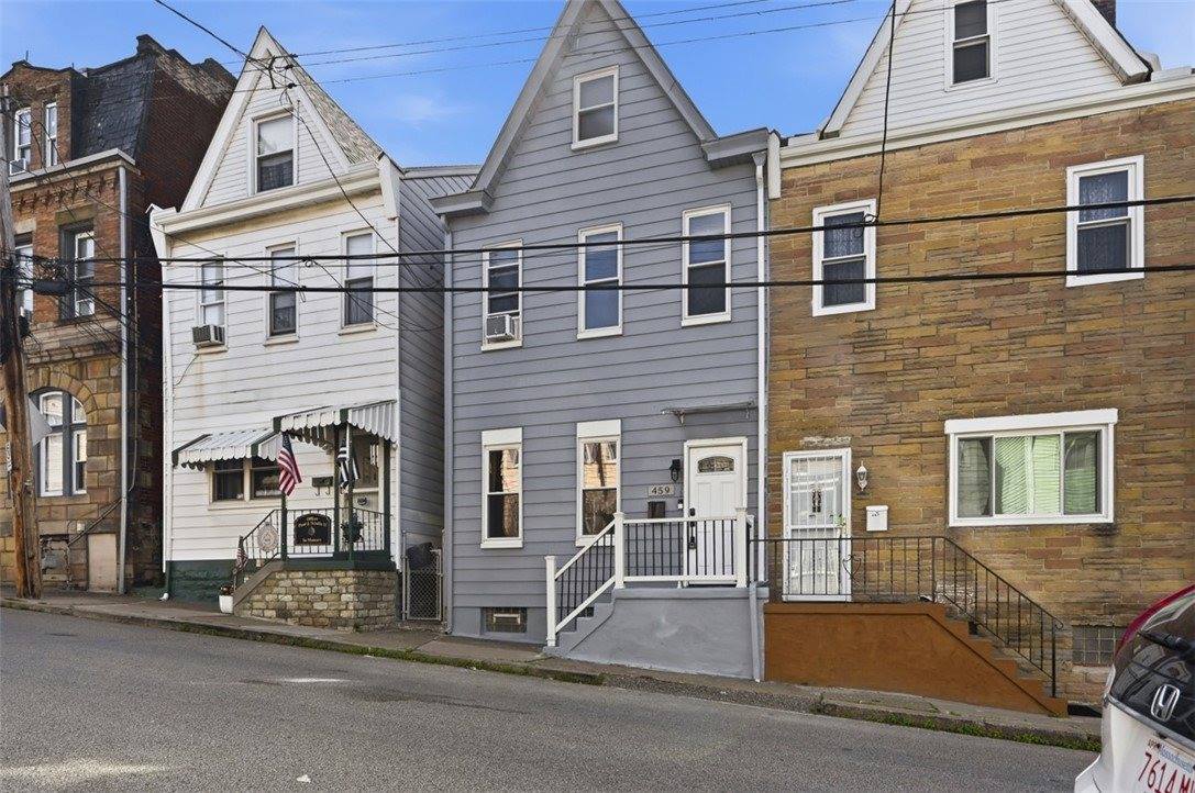459 Pearl St, Bloomfield, PA 15224