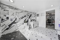 459 Pearl St, Bloomfield, PA 15224