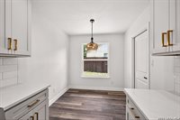 7207 Webbwood Way, San Antonio, TX 78250
