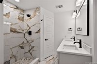 7207 Webbwood Way, San Antonio, TX 78250