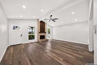 7207 Webbwood Way, San Antonio, TX 78250