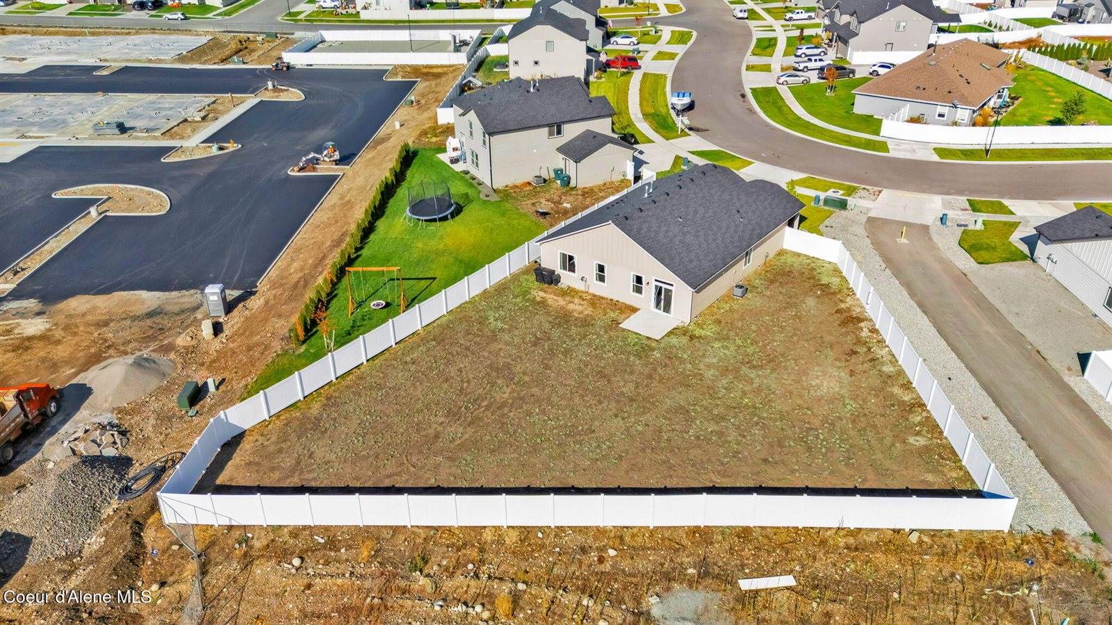 16167 North Hadley Loop, Rathdrum, ID 83858