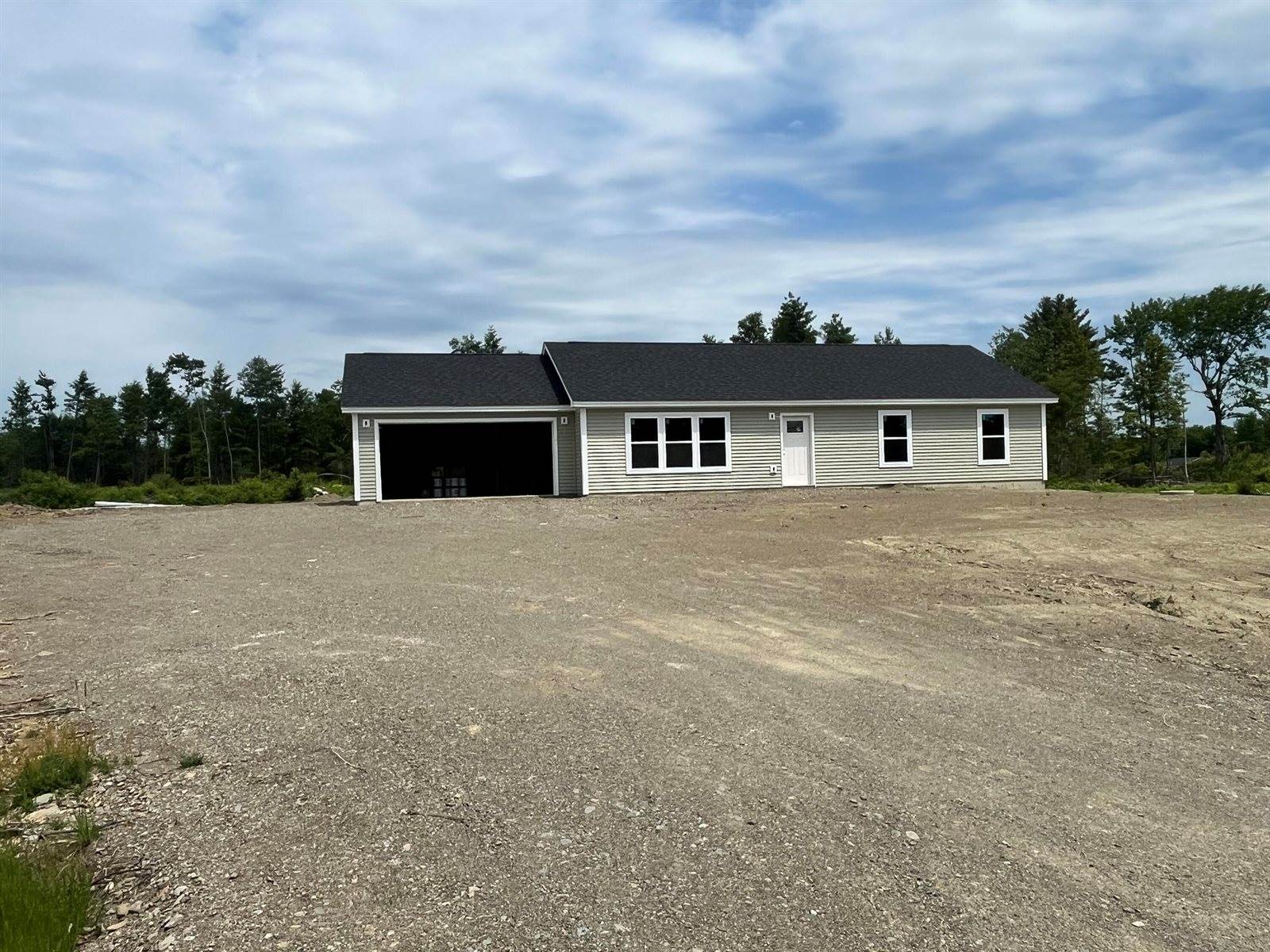 9 Blue Sky Drive, Levant, ME 04456