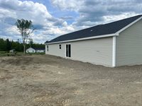 9 Blue Sky Drive, Levant, ME 04456