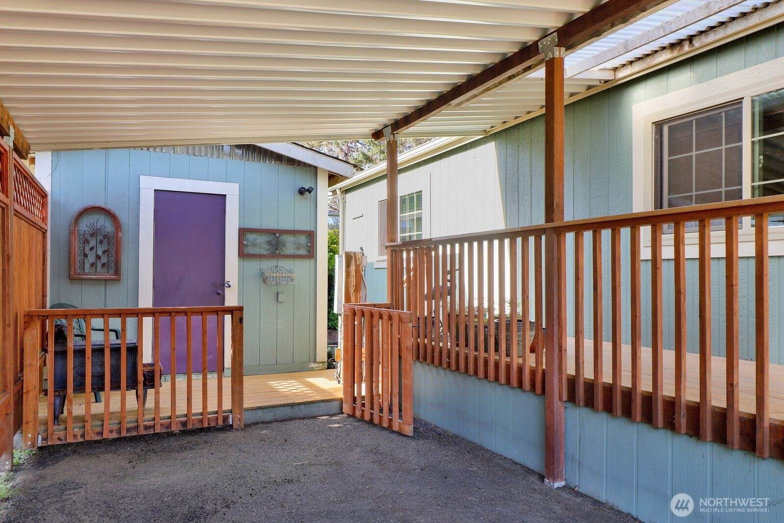 425 North Chuckanut Drive, Bellingham, WA 98229