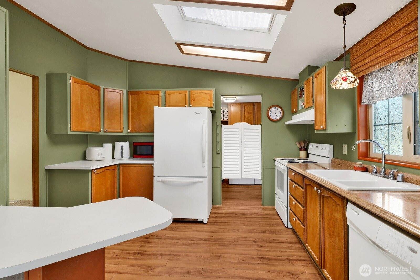 425 North Chuckanut Drive, Bellingham, WA 98229