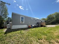 28 Hobson Avenue, Veazie, ME 04401