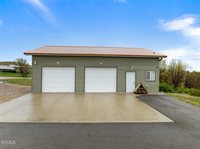 9155 41st Street NW, New Town, ND 58763