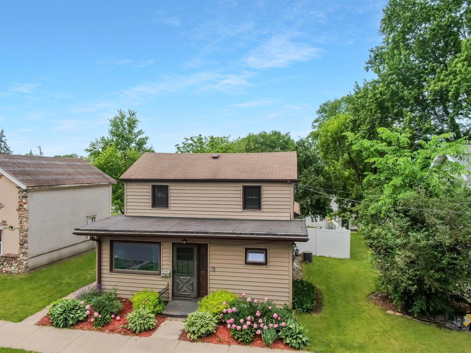 219 Glendale Ave, Tomah, WI 54660