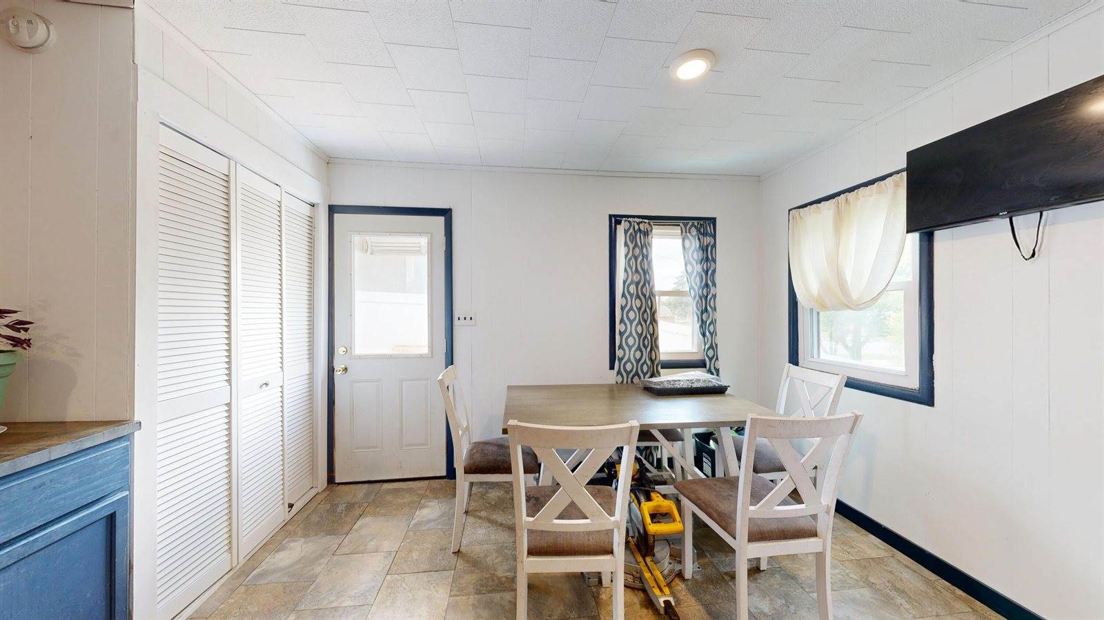 219 Glendale Ave, Tomah, WI 54660
